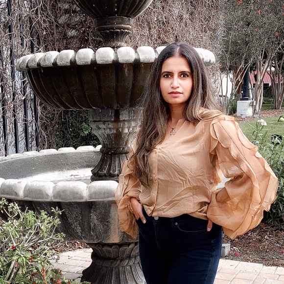 Express Ruffle Balloon Sleeve Shirt - Picture 1 of 6